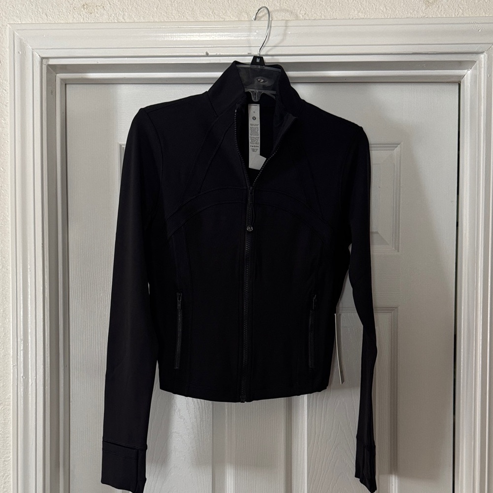 Lululemon Athletica Black Women's Define Cropped Jacket. *NULU